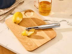 Vegetable Peeler